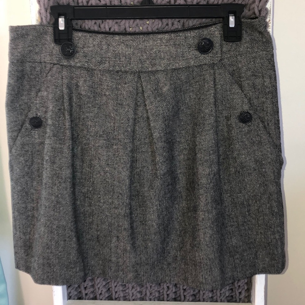 Adorable Banana Republic lined skirt with pockets